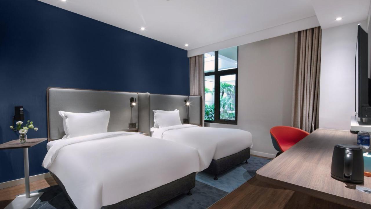 Holiday Inn Express Shanghai Hongqiao North By Ihg Fengbang Екстериор снимка