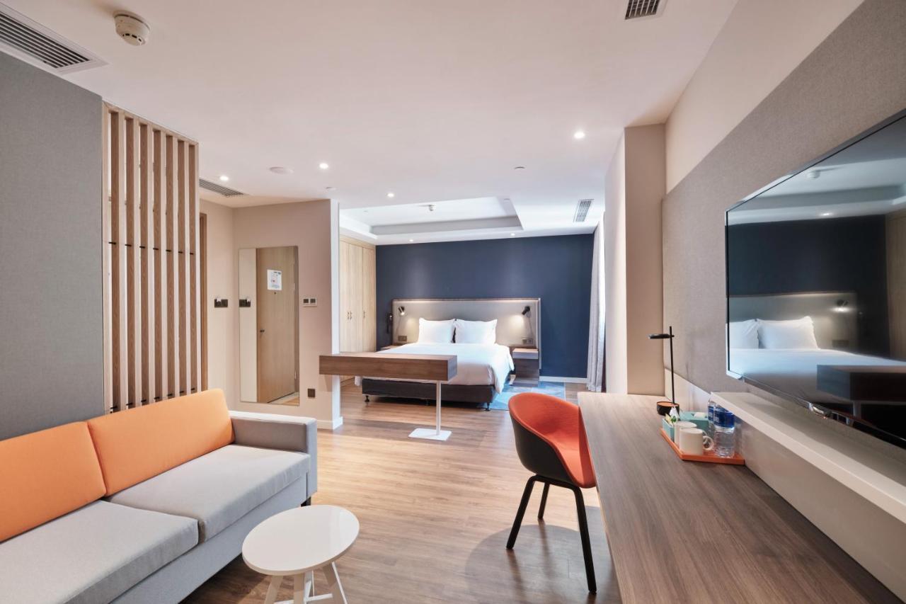 Holiday Inn Express Shanghai Hongqiao North By Ihg Fengbang Екстериор снимка