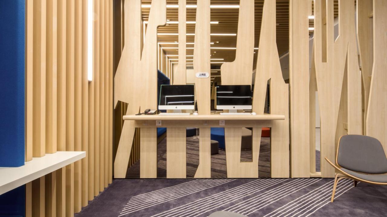 Holiday Inn Express Shanghai Hongqiao North By Ihg Fengbang Екстериор снимка