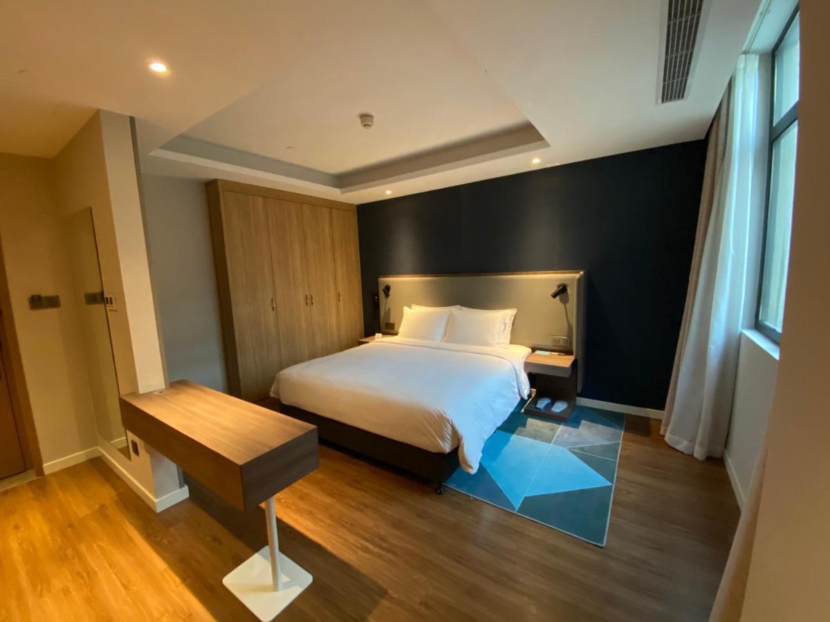 Holiday Inn Express Shanghai Hongqiao North By Ihg Fengbang Екстериор снимка