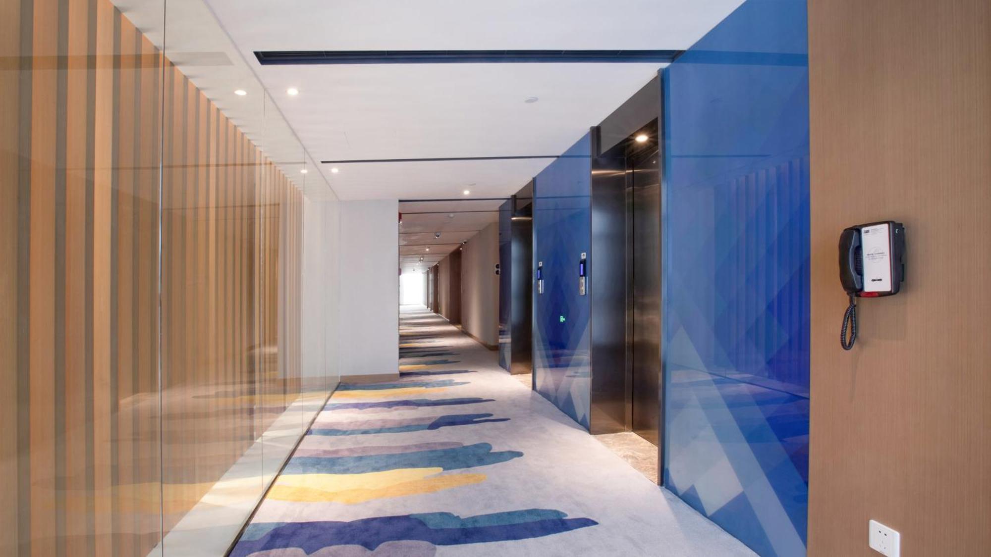Holiday Inn Express Shanghai Hongqiao North By Ihg Fengbang Екстериор снимка